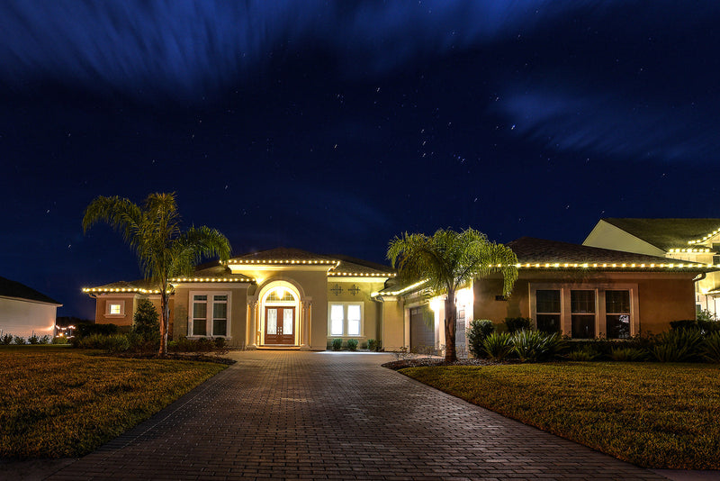 Holiday Light Magic in Tampa: Trends, Tips & Transformations
