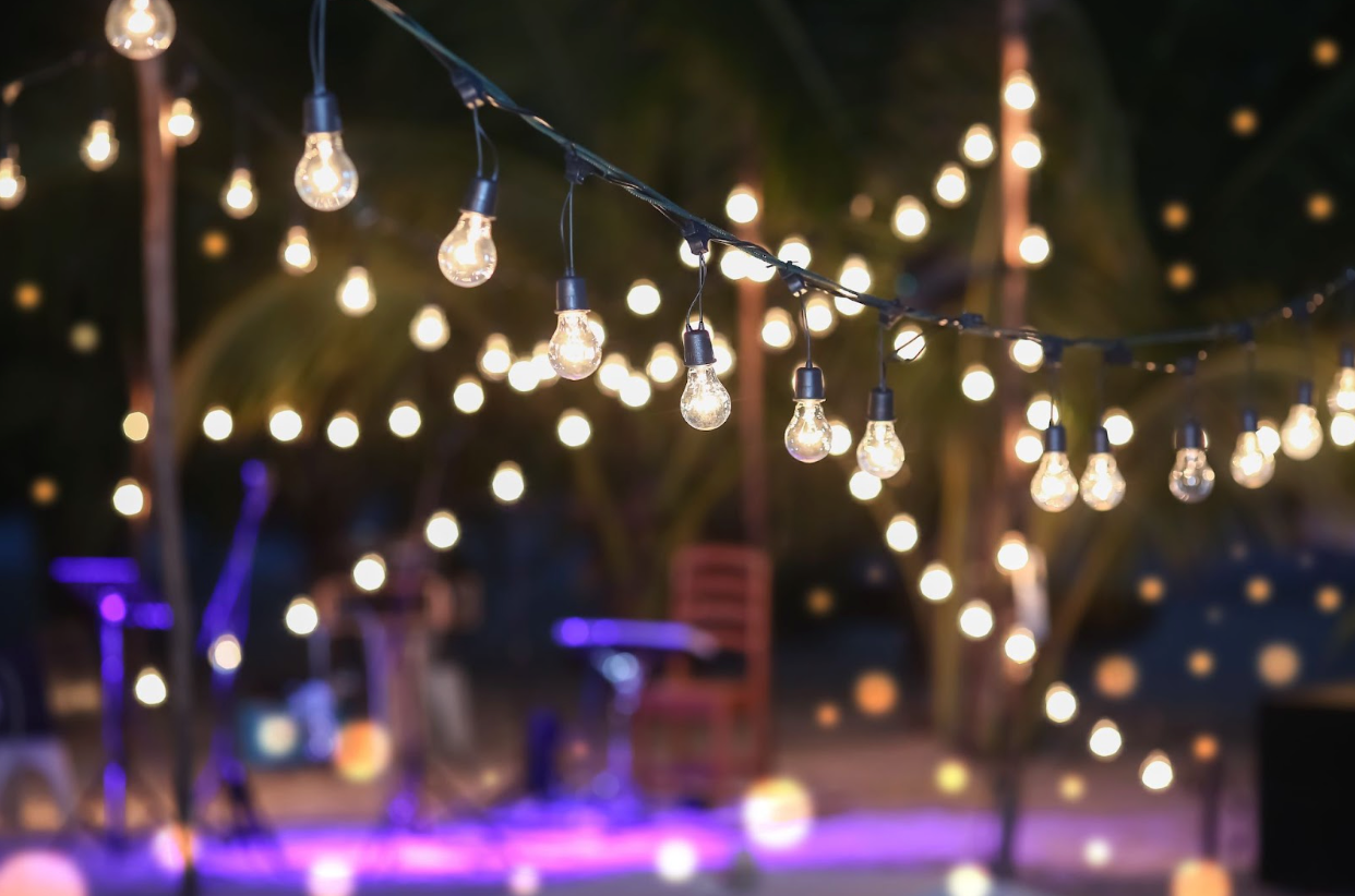 Brightening Fort Worth: Top Holiday Lighting Trends for Homes and Businesses
