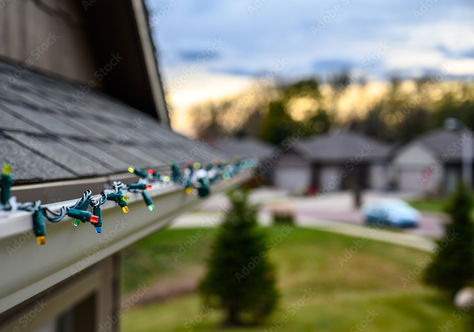 Deck the Halls with Ease: Professional Holiday Lighting for Augusta Homes and Businesses